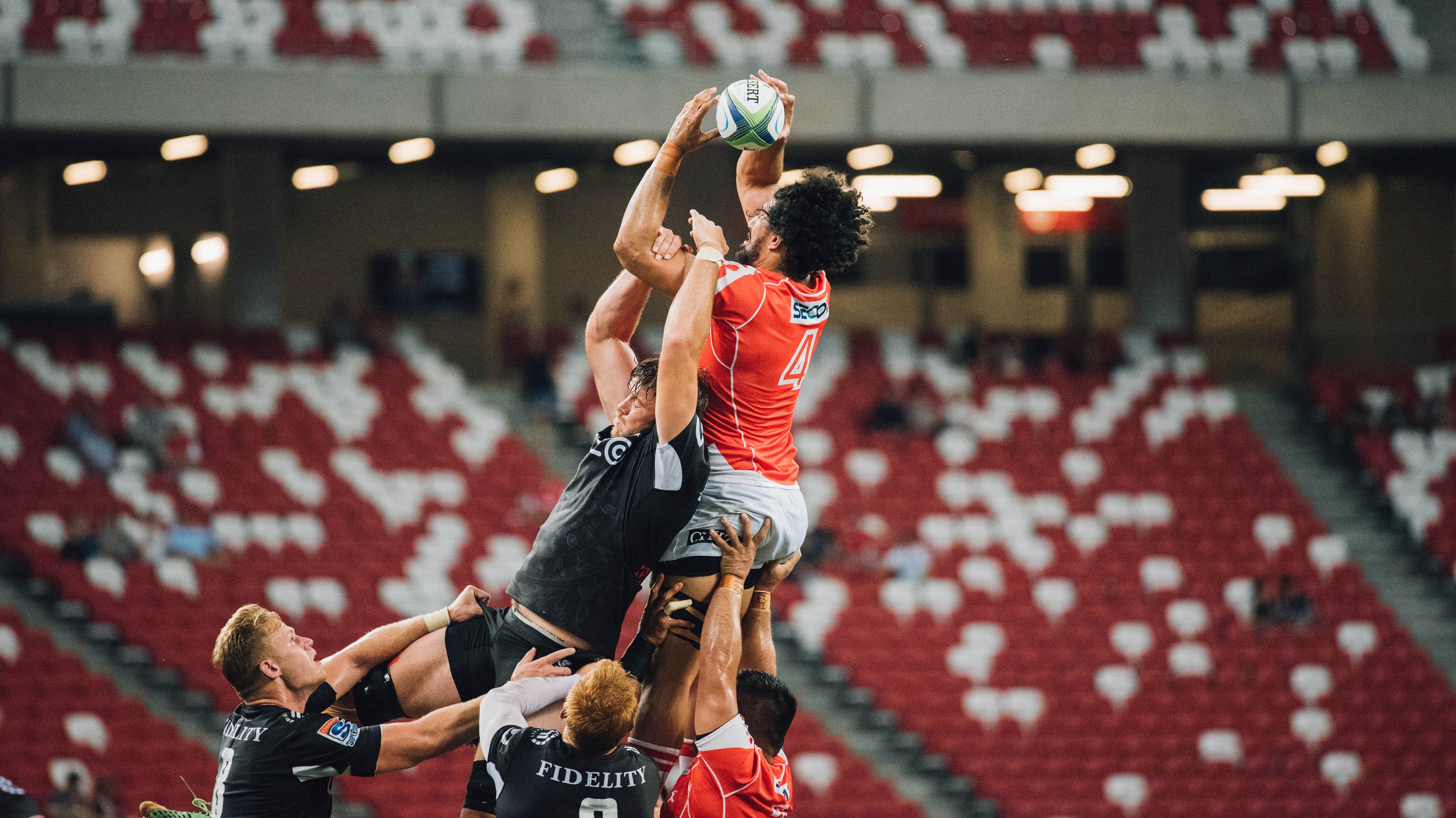 Rookie在老鹰比赛中挺进下一轮，爆冷引发热议！