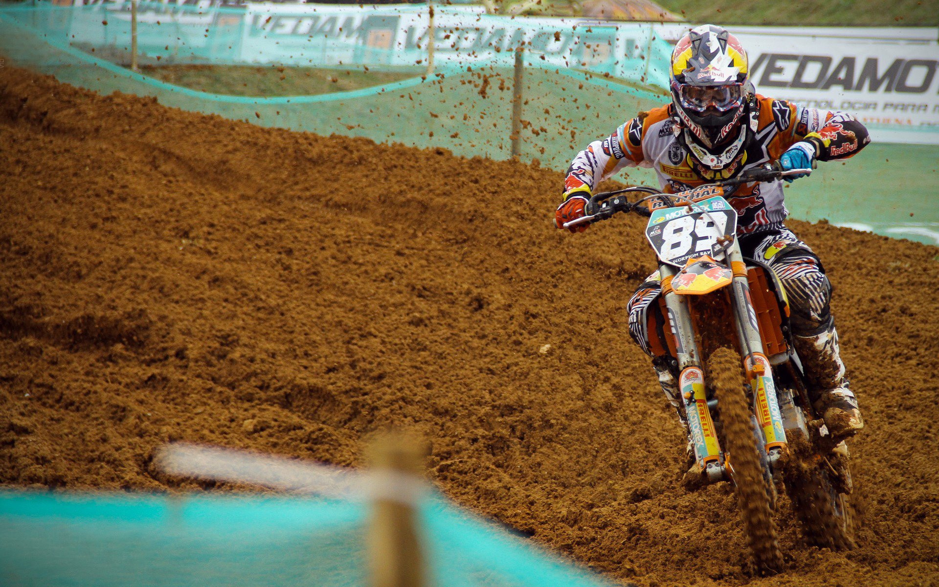 布伦森赛点兑现，尤文图斯淘汰罗马晋级四强，主帅激动落泪